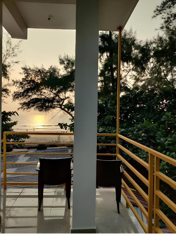 Surya Cafe And Stay Sea View Gokarna  Esterno foto