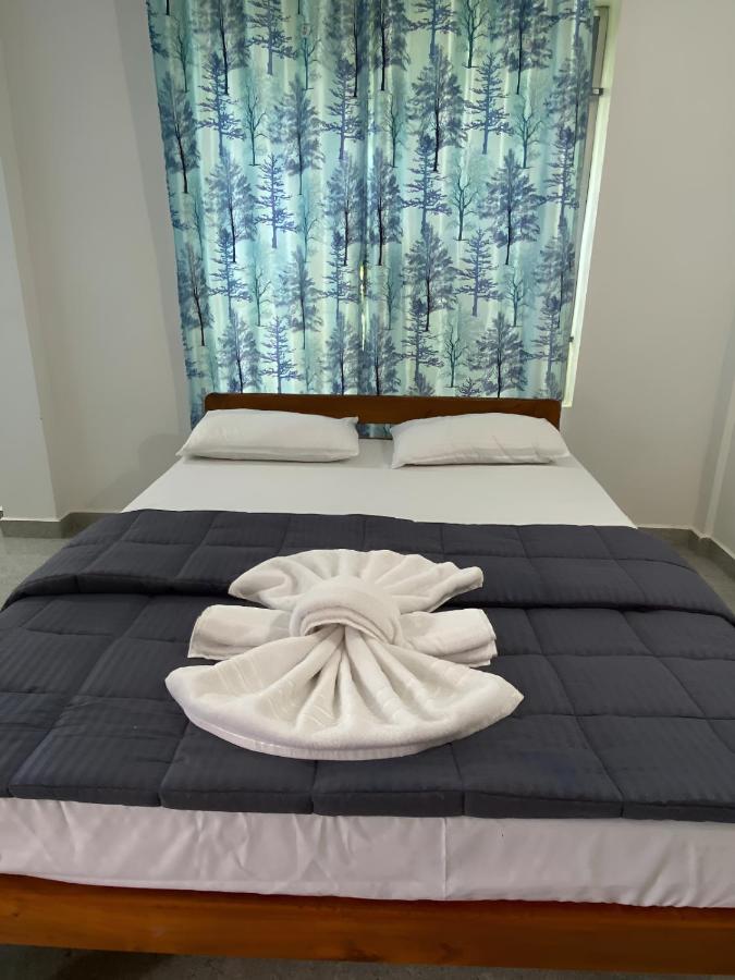 Surya Cafe And Stay Sea View Gokarna  Esterno foto