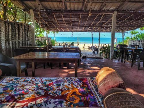 Surya Cafe And Stay Sea View Gokarna  Esterno foto