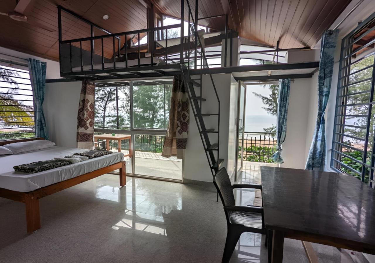 Surya Cafe And Stay Sea View Gokarna  Esterno foto